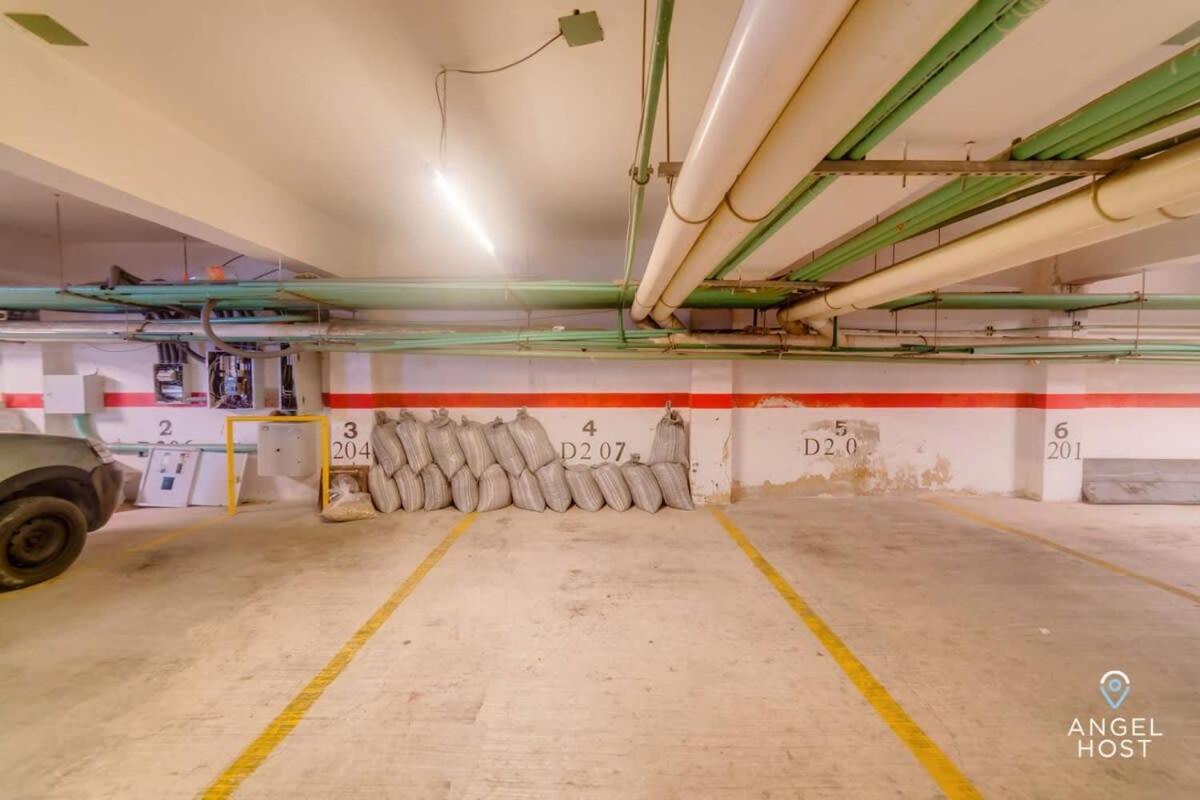 Ideal Group Getaway 4 Blocks To The & Pool Apartamento *